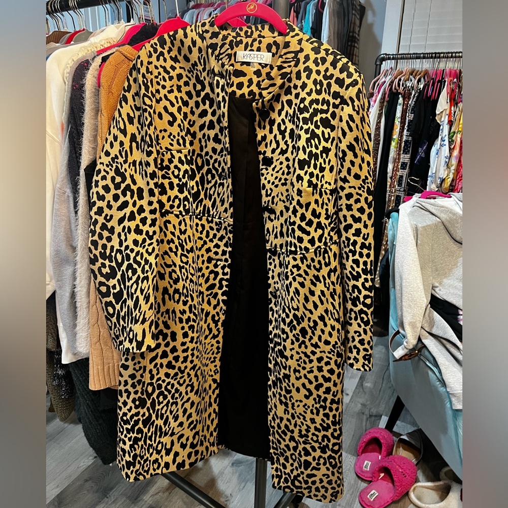 Leopard suit jacket, topper size L Kasper